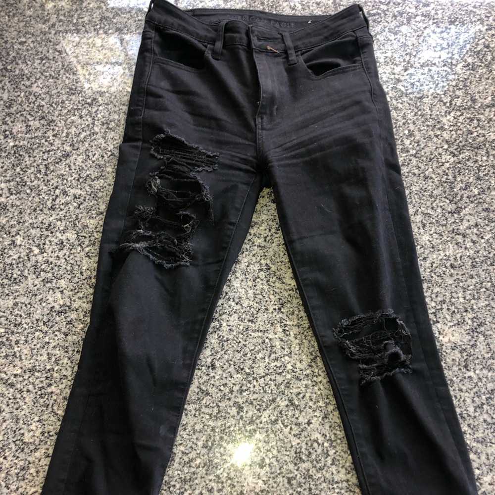 American Eagle Super skinny Black ripped jeans